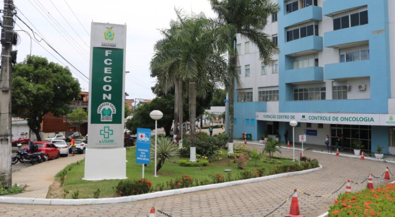 “É como nadar e morrer na praia”: sem exames de controle, pacientes com câncer denunciam abandono no Cecon
