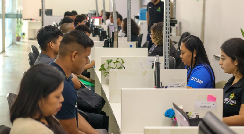 Gerente, sushiman e designer: 95 vagas de emprego estão disponíveis no Amazonas; confira