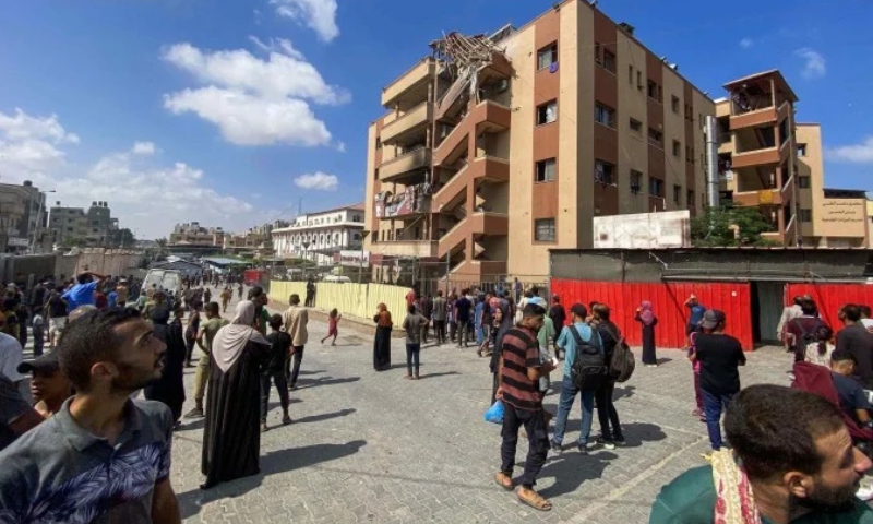 Ataque de Israel a hospital de Gaza mata dezenas de pessoas, entre elas 4 jornalistas