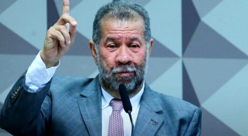 Oposição mira Lupi e ministros em pedidos na CPMI do INSS