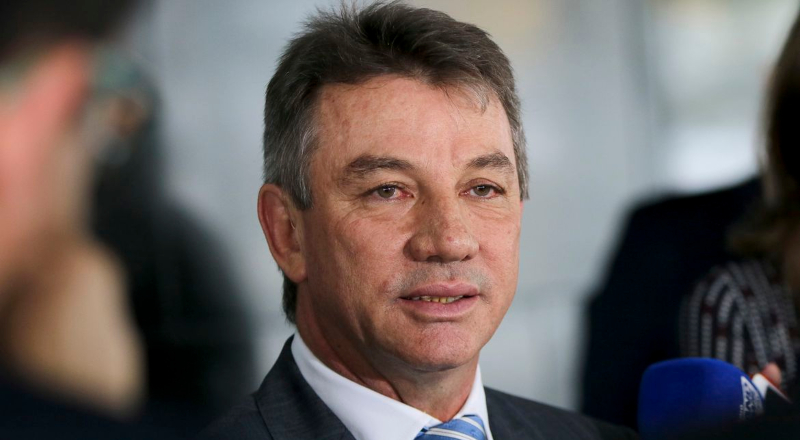 Relatora vota pela cassação de Antonio Denarium e defende novas eleições em Roraima