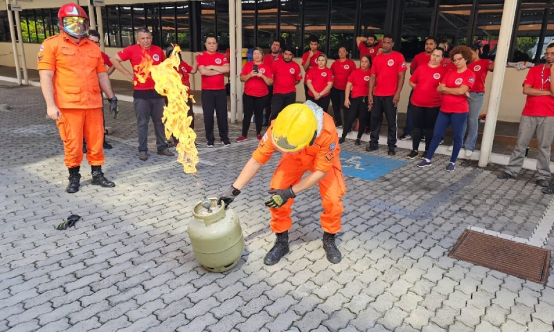 Câmara Municipal de Manaus realiza curso de brigadistas para servidores da Casa