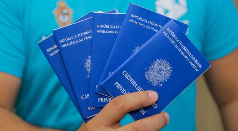 De eletricista a motorista: 565 vagas de emprego estão disponíveis nesta segunda-feira (1), em Manaus