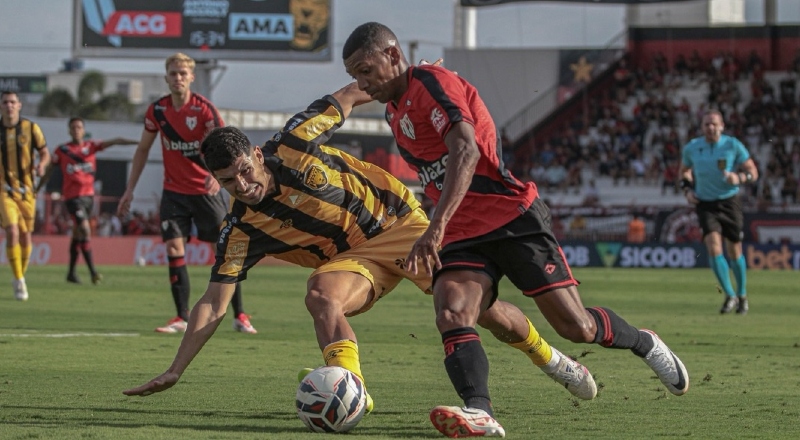 Amazonas FC perde para o Atlético-GO e desperdiça chance de deixar o Z-4 da Série B