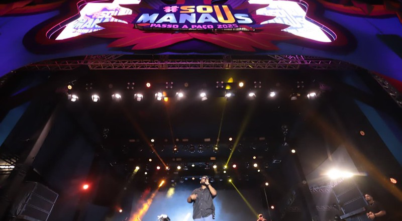 Louvor e adoração marcam a primeira noite do ‘#Sou Manaus Passo a Paço 2025’ com Fernandinho, Eli Soares e padre Alessandro Campos