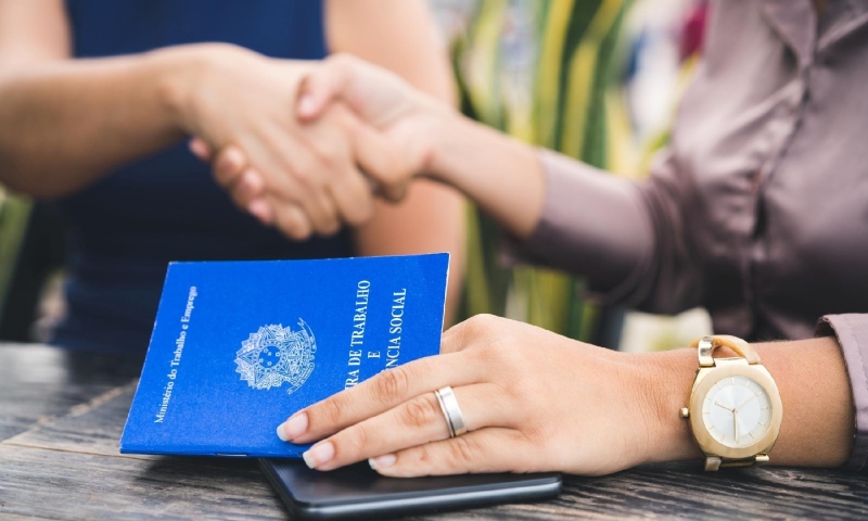 Sines em Manaus ofertam 353 vagas de emprego nesta segunda-feira (8)