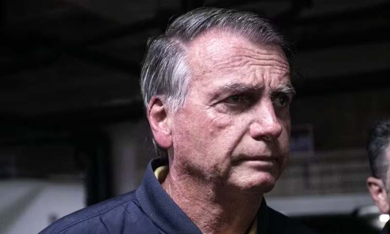 Bolsonaro pede autorização para realizar procedimento médico após julgamento no STF