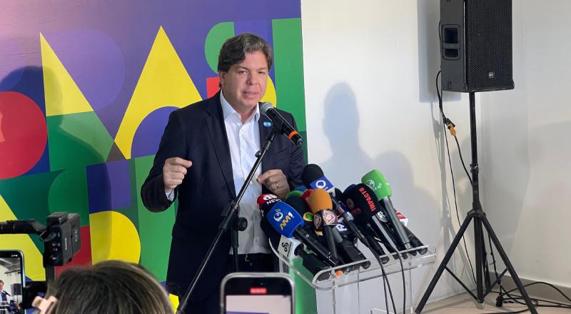 Ministro das Comunicações destaca investimento bilionário em rede de fibra ótica durante agenda de Lula em Manaus