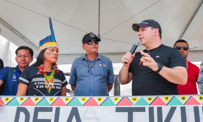 Wilker Barreto cobra melhorias em escola indígena e regularização da energia elétrica no interior do Amazonas