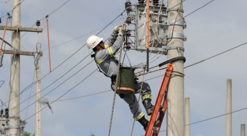 Cinco bairros de Manaus ficarão sem energia nesta sexta-feira (12)