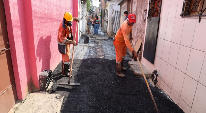 Prefeitura de Manaus transforma beco Santo Antônio com nova pavimentação e garante melhor qualidade de vida à comunidade