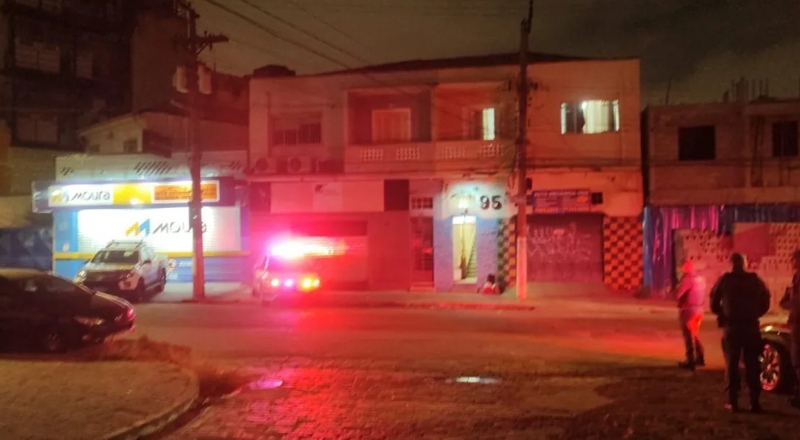 Homem armado invade casa de prostituição e deixa dois mortos na zona sul