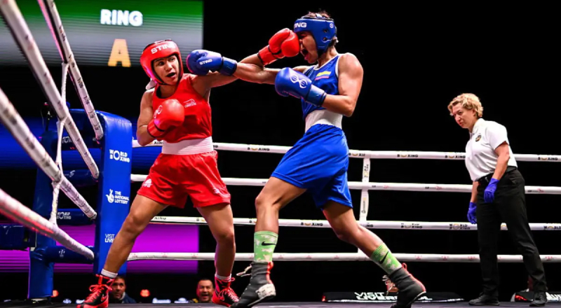 Rebeca Lima conquista ouro no Mundial de Boxe 2025