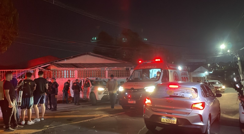 Urgente: fuga de assaltantes termina com um bandido morto e a comparsa ferida, em Manaus; veja vídeo