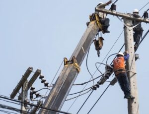 Cinco bairros de Manaus terão interrupção no fornecimento de energia nesta terça-feira (16)