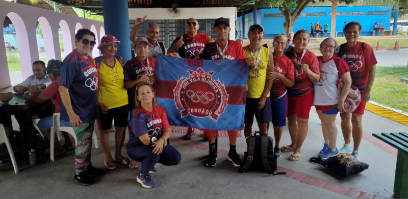 Prefeitura de Manaus promove natação e dominó no terceiro dia da ‘25ª Olimpíadas da Terceira Idade’