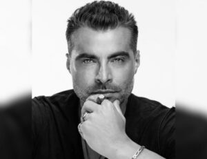 Apresentador JP Mantovani morre em acidente de moto em São Paulo