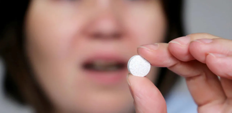 Anvisa manda recolher remédio para hipertensão que pode ter caco de vidro