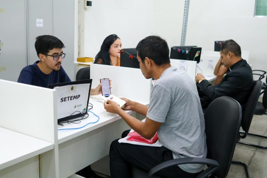 Mais de 170 vagas de emprego em diversas áreas estão disponíveis no AM; veja como se candidatar