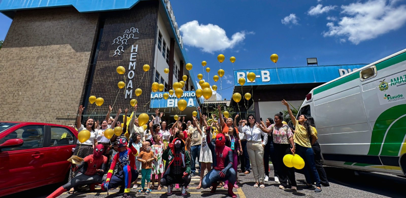 Hemoam, GACC e Grupo Raio de Sol celebram Setembro Dourado com alerta para diagnóstico precoce e Sino da Cura