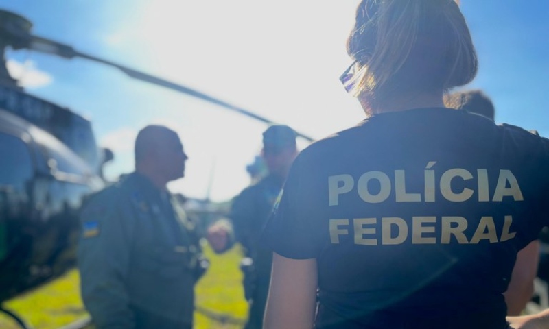 PF prende homem por atentado contra a segurança aérea brasileira em aeronave interceptada pela FAB