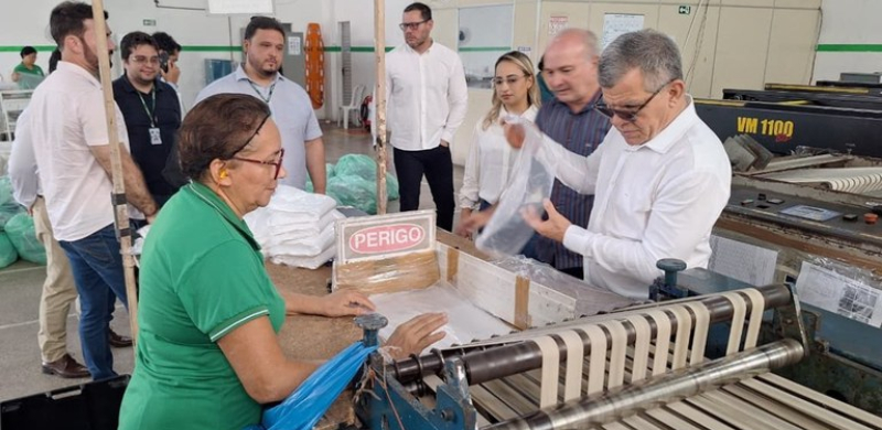 Suframa visita JG Embalagens e conhece modelo de produção sustentável