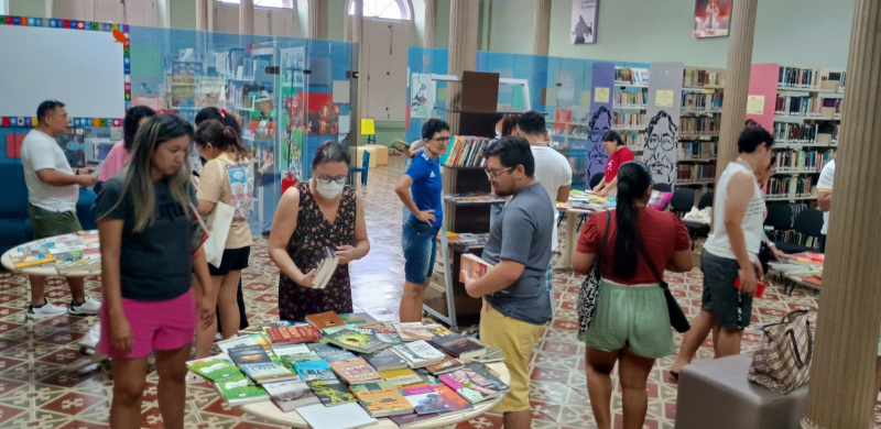 Biblioteca Pública do Amazonas realiza mais uma edição da Troca de Livros e Gibis no domingo