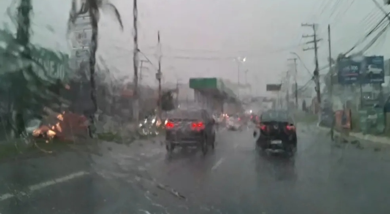 Manaus amanhece debaixo de chuva e acende alerta para mudanças climáticas