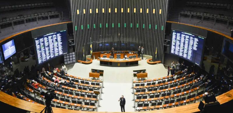 Decisão do STF impede aumento de cadeiras e Amazonas continuará com 8 deputados federais