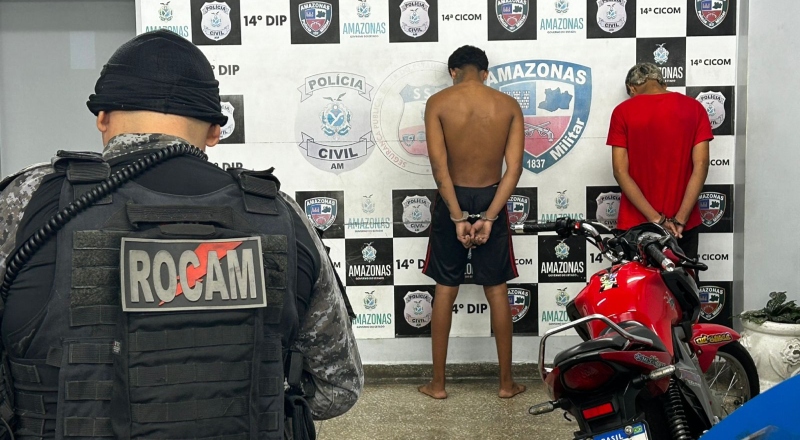 Amigos são detidos após serem flagrados “dando grau” de moto com placa adulterada em Manaus; veja vídeo