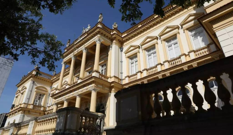 Centro Cultural Palácio da Justiça recebe exposição japonesa de esculturas em miniatura