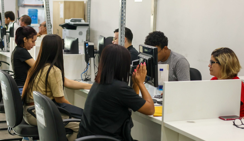 Sine Amazonas divulga 66 vagas de emprego para esta segunda-feira (13)