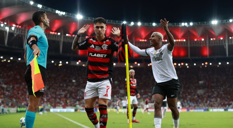 Clássico carioca: Botafogo e Flamengo se enfrentam nesta quarta-feira (15) pelo Brasileirão