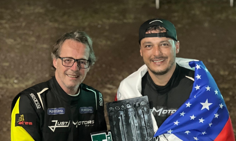 Just Motors Racing celebra liderança nacional no automobilismo: “É pra Manaus!”