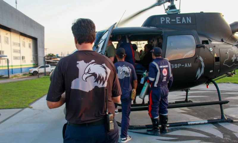 SAMU aciona helicóptero para salvar vida de criança e idosa em Manaus; veja