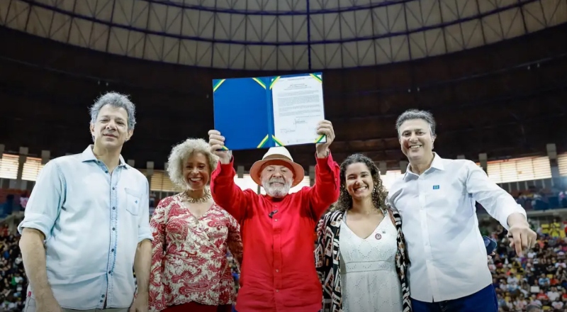 Governo Federal anuncia edital para investir R$ 108 milhões em cursinhos populares
