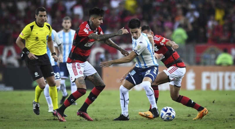 É noite de Libertadores: Flamengo e Racing se enfrentam por vaga na final nesta quarta-feira (22)