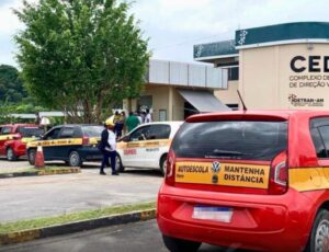 Autoescolas protestam em Manaus contra fim da obrigatoriedade de intermediação para emissão da CNH