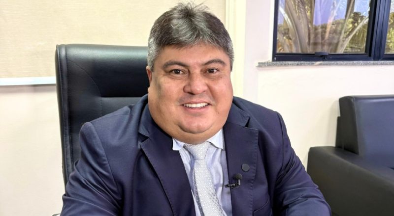 David Reis anuncia ‘abono natalino’ para servidores da Câmara Municipal de Manaus