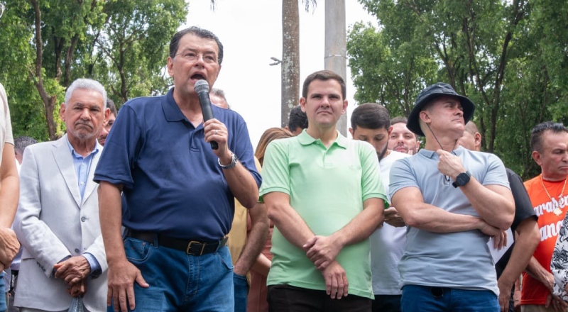 Eduardo Braga participa da inauguração da Praça dos Remédios e reforça compromisso com o patrimônio histórico de Manaus