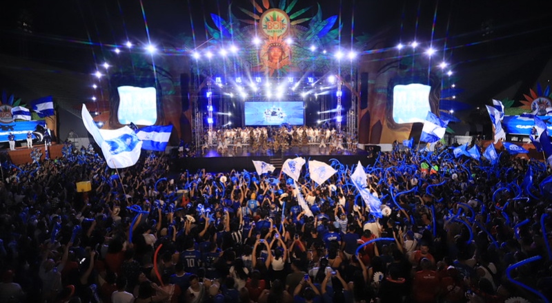 ‘Boi Manaus 2025’ encerra no ritmo dos bumbás a celebração dos 356 anos da capital amazonense