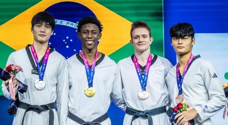 Henrique Marques conquista 2º ouro brasileiro no Mundial de Taekwondo