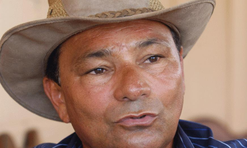 Prefeito Pedro Guedes veta projeto e nega absorventes a mulheres carentes no Careiro da Várzea