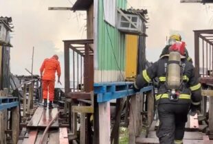 Bombeiros controlam incêndio no bairro São Jorge; veja vídeo