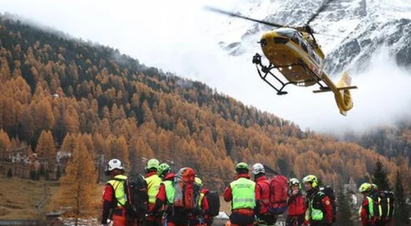 Avalanche em montanha deixa 5 turistas mortos na Itália; veja vídeo