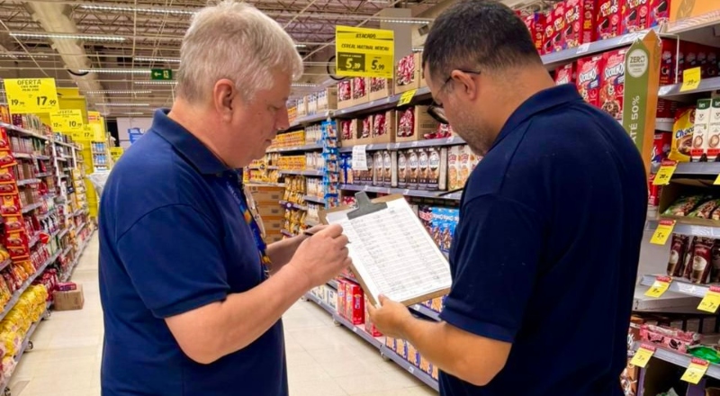 Pesquisa do Procon Manaus aponta nova redução no valor médio da cesta básica em novembro