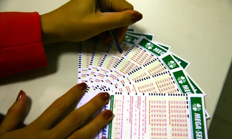 Mega-Sena acumula novamente e prêmio principal vai para R$ 48 milhões