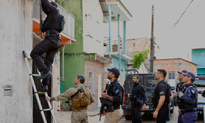 Operação Alvo Certo prende 27 homicidas e expõe rede ligada à morte de advogado no bairro Aparecida; veja vídeo
