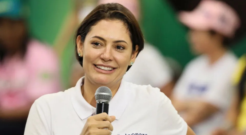 Michelle diz que Bolsonaro é ‘única opção’ para 2026