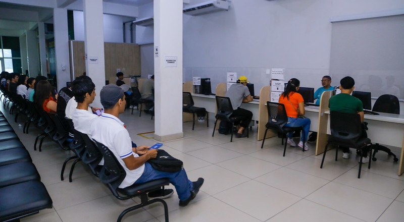 Estagiário de marketing e farmacêutico: 540 vagas de emprego disponíveis nesta segunda-feira (10) em Manaus